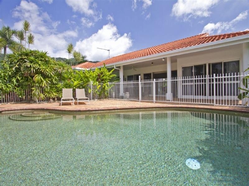 Kewarra Beach QLD 4879