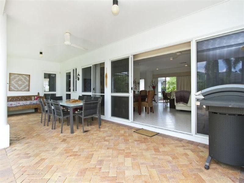 Kewarra Beach QLD 4879