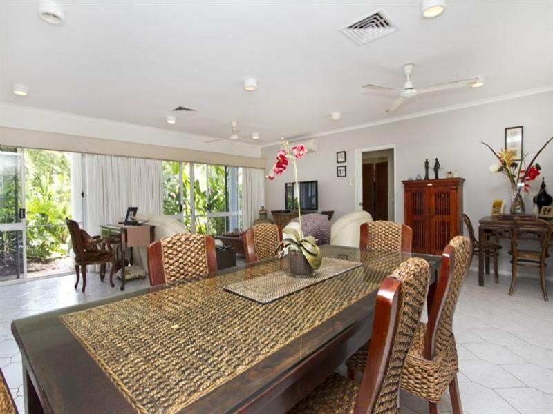 Kewarra Beach QLD 4879