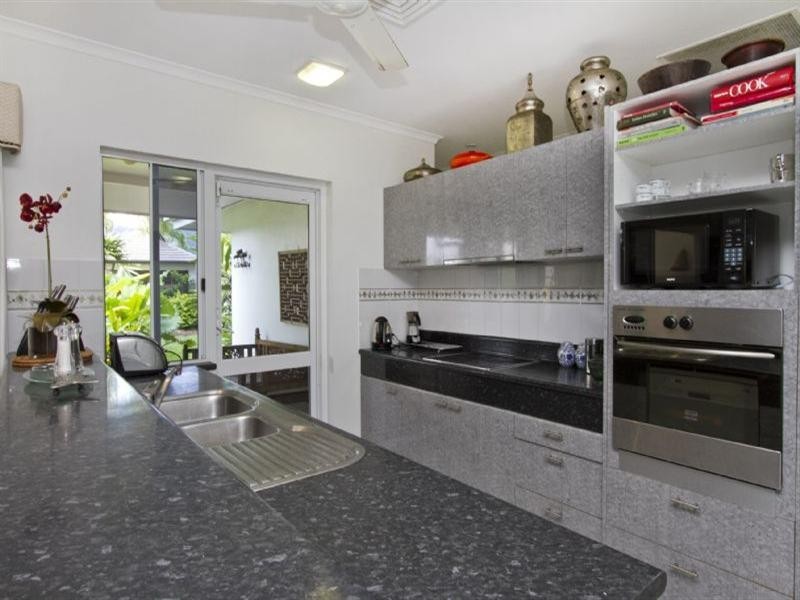 Kewarra Beach QLD 4879