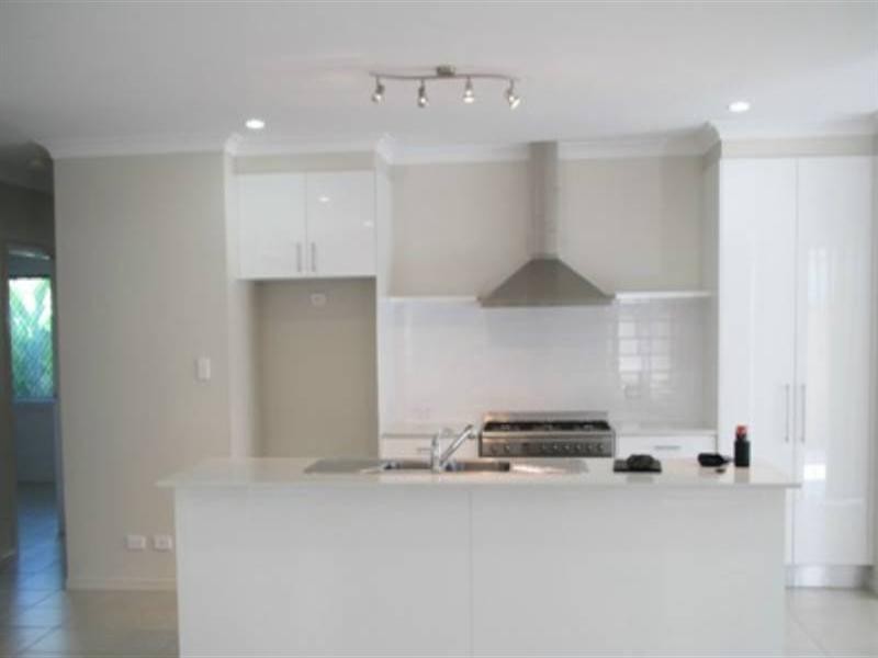5b Natica Close, Trinity Beach QLD 4879