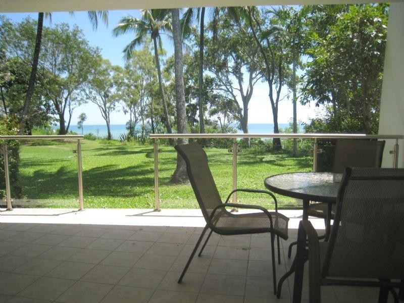 4/96 Moore Street, Trinity Beach QLD 4879