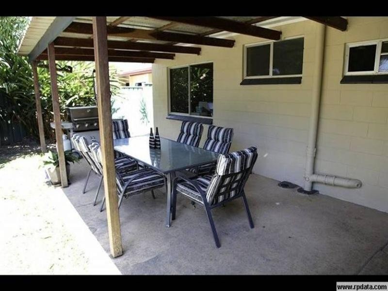 145 Trinity Beach Road, Trinity Beach QLD 4879