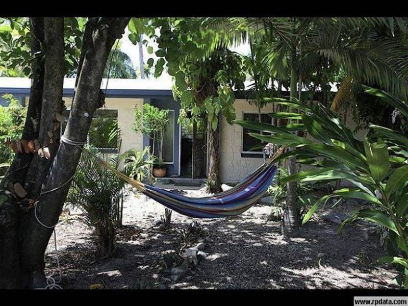 145b Trinity Beach Road, Trinity Beach QLD 4879