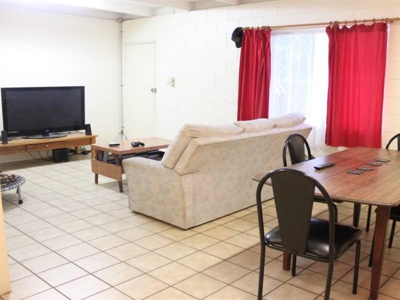 Holloways Beach QLD 4878