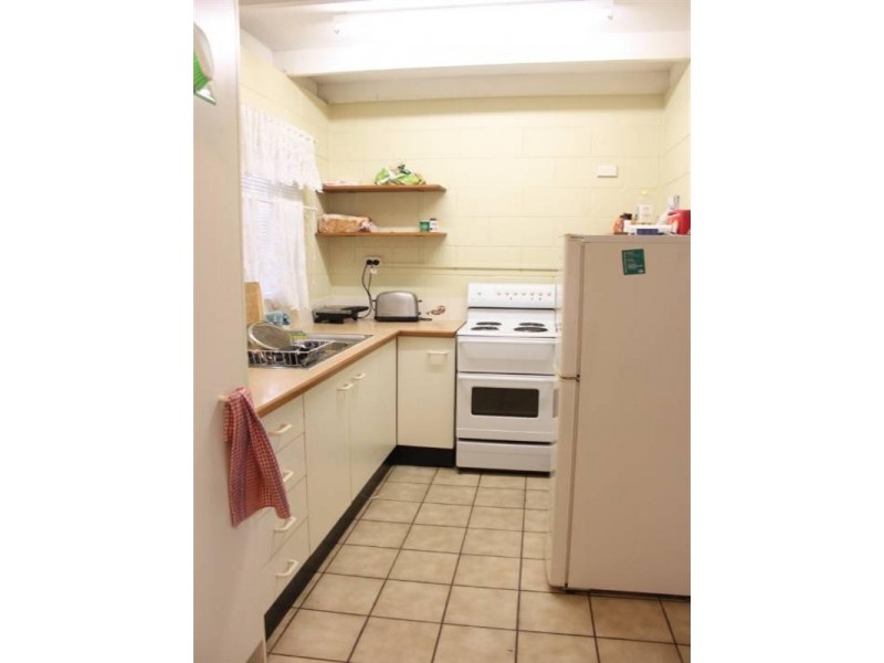 Holloways Beach QLD 4878