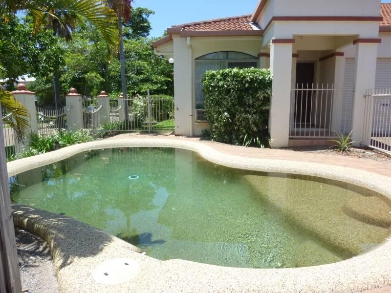 Trinity Beach QLD 4879