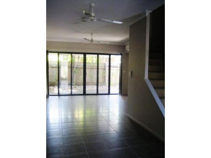 15/1766 Captain Cook Highway, Clifton Beach QLD 4879
