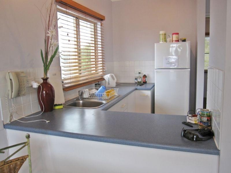 Holloways Beach QLD 4878