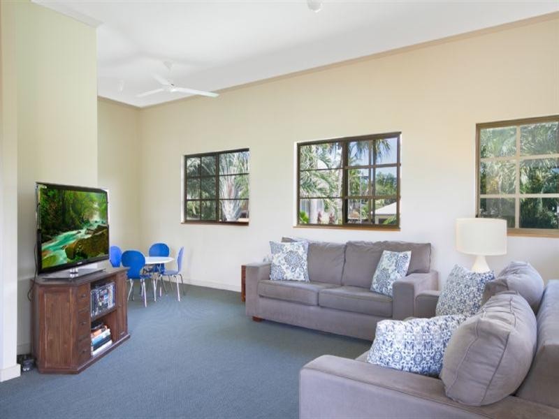 Trinity Beach QLD 4879