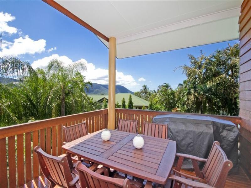 Trinity Beach QLD 4879