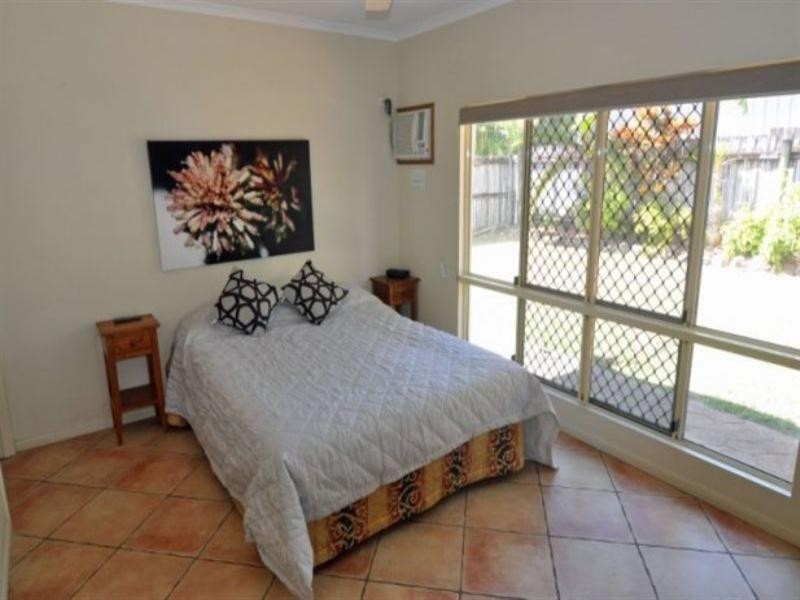 Trinity Beach QLD 4879