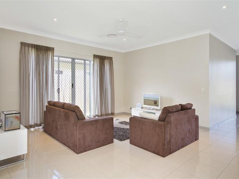 Kewarra Beach QLD 4879