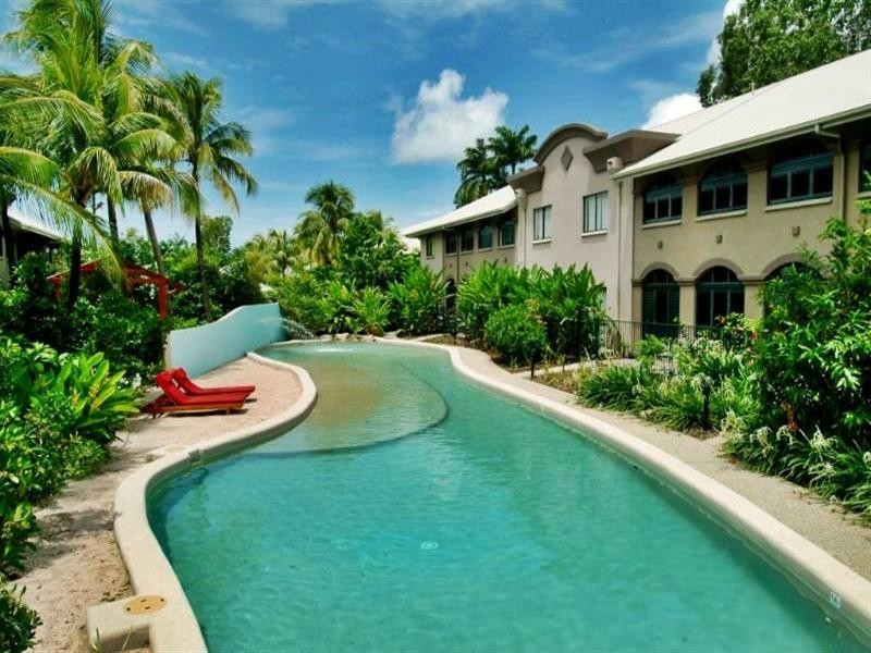 Palm Cove QLD 4879