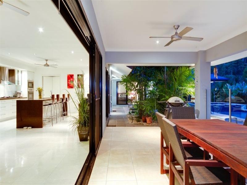 Clifton Beach QLD 4879