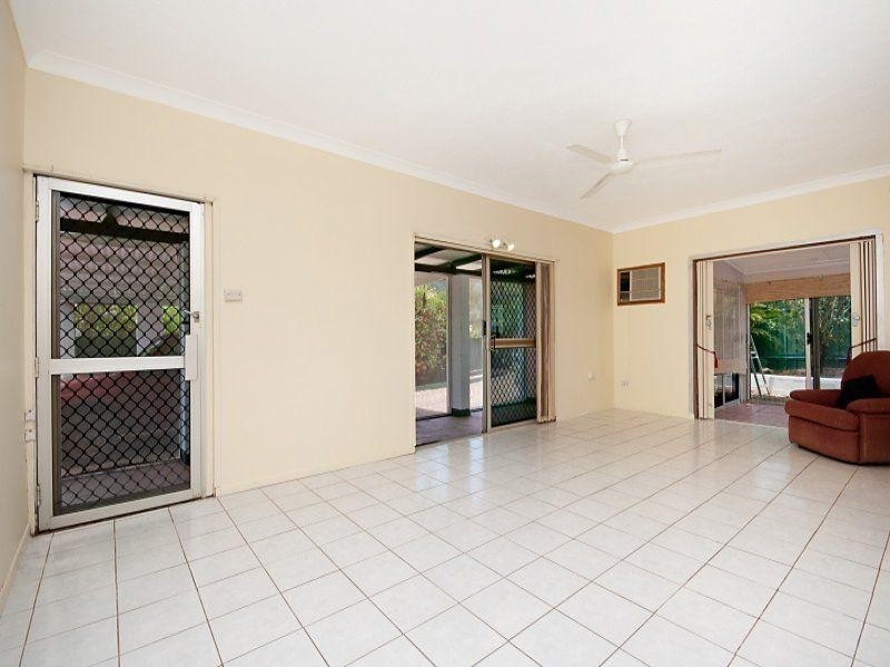 38 Valmadre Street, Caravonica QLD 4878