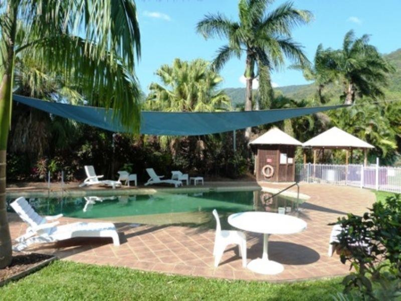 224 Coral Coast Drive, Palm Cove QLD 4879