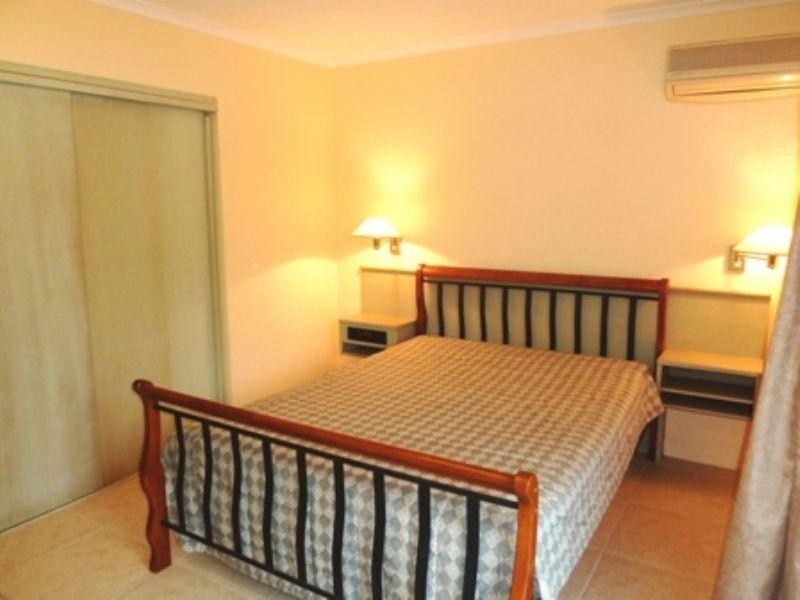 224 Coral Coast Drive, Palm Cove QLD 4879