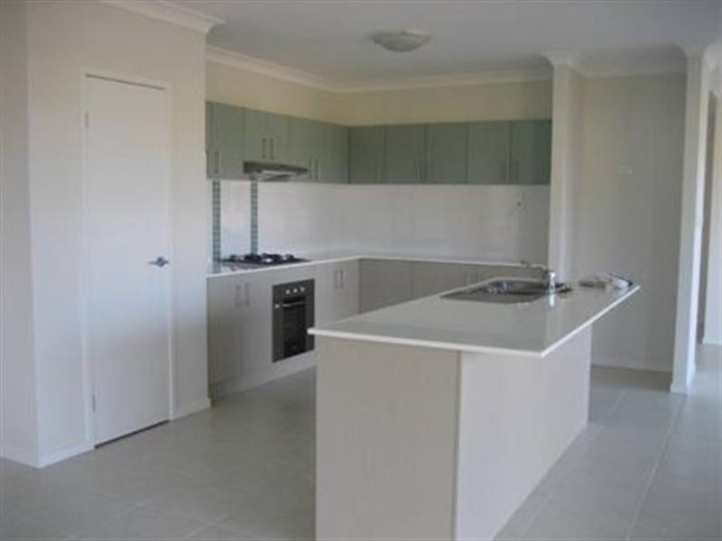 121 Roberts Drive, Trinity Beach QLD 4879