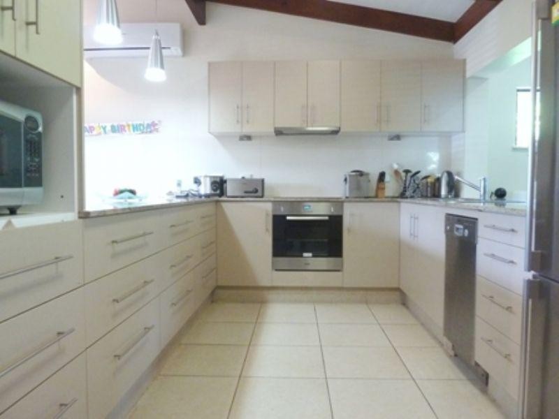 5 Corinda Close, Trinity Beach QLD 4879