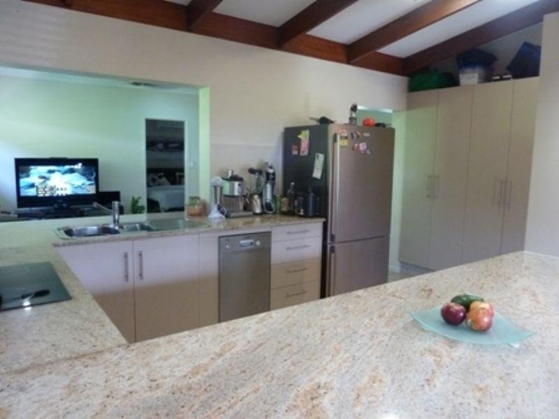 5 Corinda Close, Trinity Beach QLD 4879