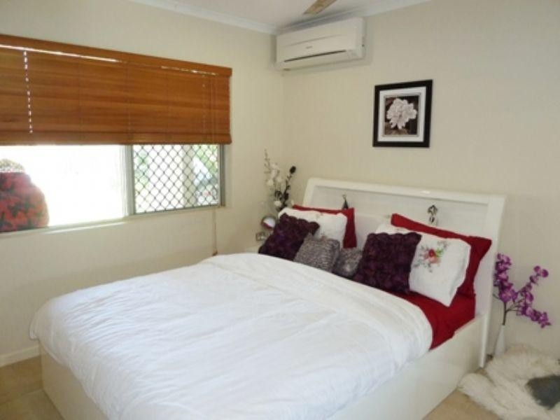 5 Corinda Close, Trinity Beach QLD 4879