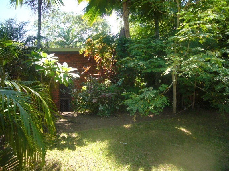 Trinity Beach QLD 4879