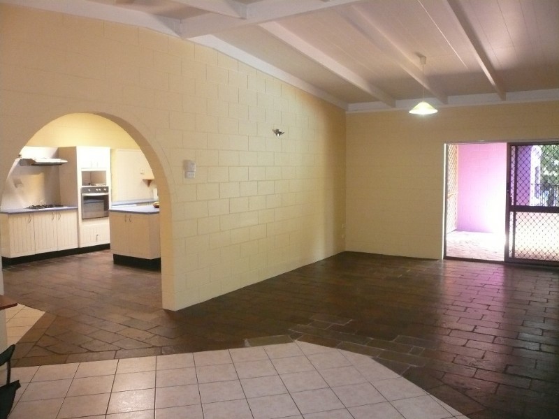 Trinity Beach QLD 4879