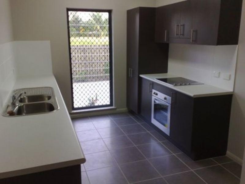 8/1766 Captain Cook Highway, Clifton Beach QLD 4879