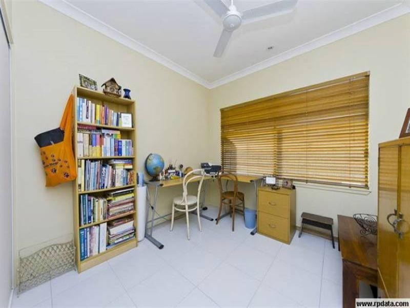 140 Roberts Drive, Trinity Beach QLD 4879