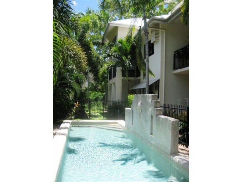 1/106 Moore Street, Trinity Beach QLD 4879