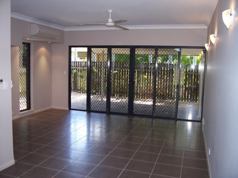 Clifton Beach QLD 4879