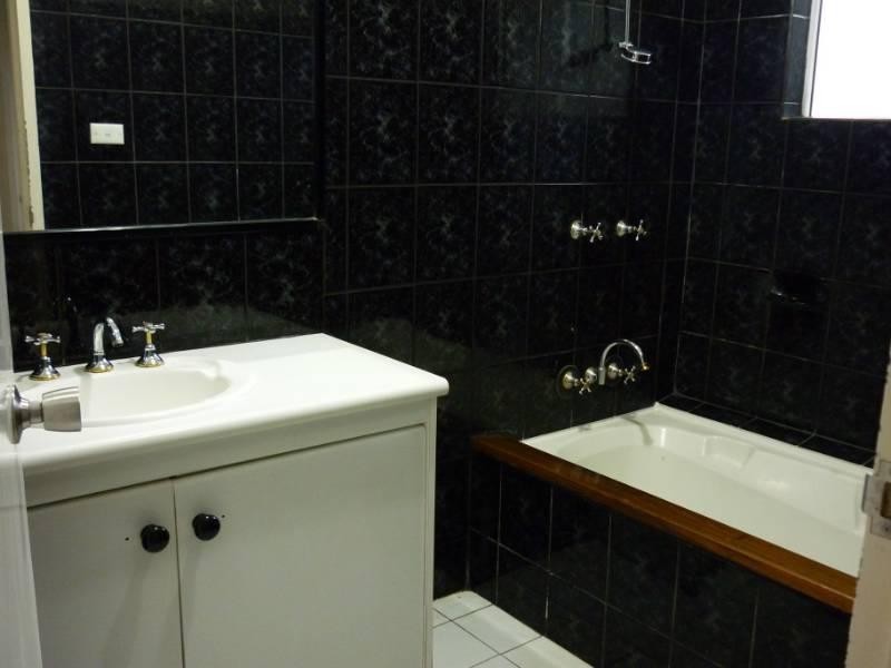 4 Satinash Close, Redlynch QLD 4870