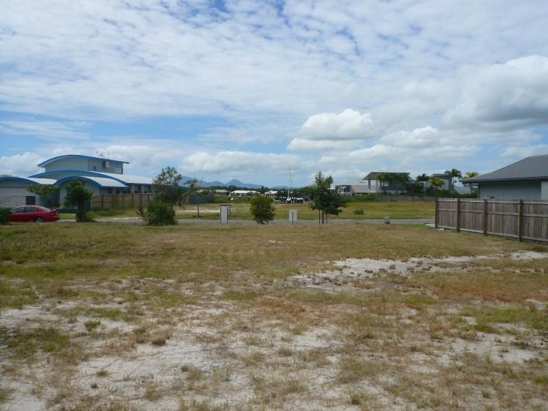 Trinity Park QLD 4879