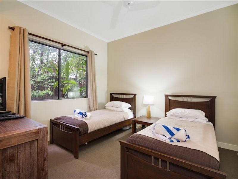 50/81-85 Cedar Road, Palm Cove QLD 4879