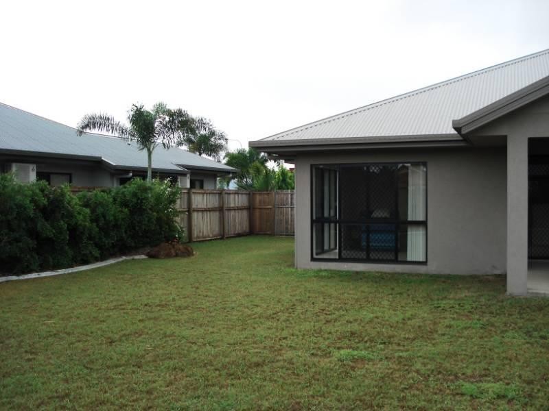 28 Mojeeba Way, Trinity Park QLD 4879