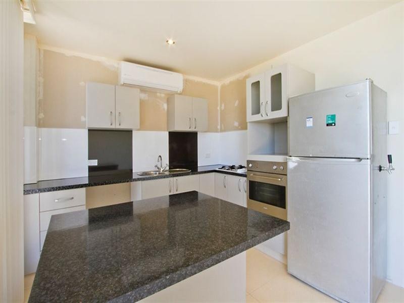 18 Savannah Street (Studio Apartment), Palm Cove QLD 4879