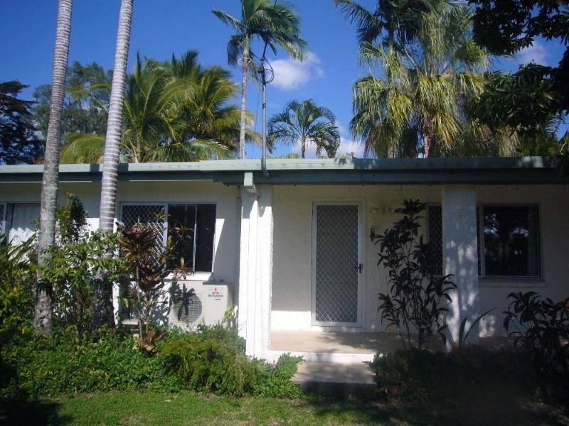 Trinity Beach QLD 4879