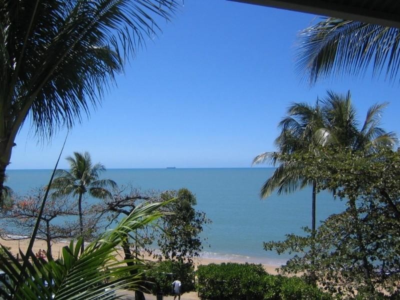 Trinity Beach QLD 4879