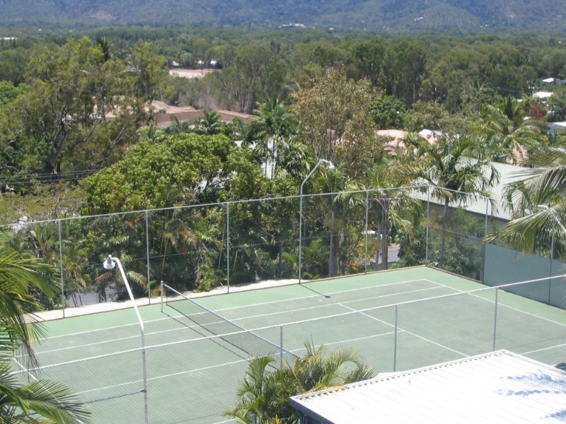 Trinity Beach QLD 4879