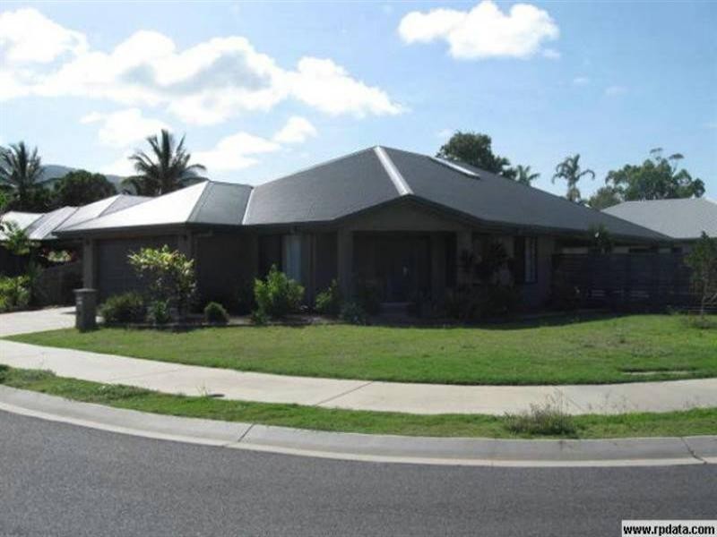 27 Angor Road, Trinity Park QLD 4879