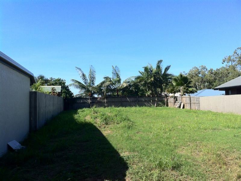Kewarra Beach QLD 4879