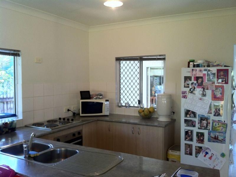 5 Melville Close, Mount Sheridan QLD 4868