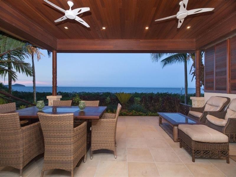 Clifton Beach QLD 4879