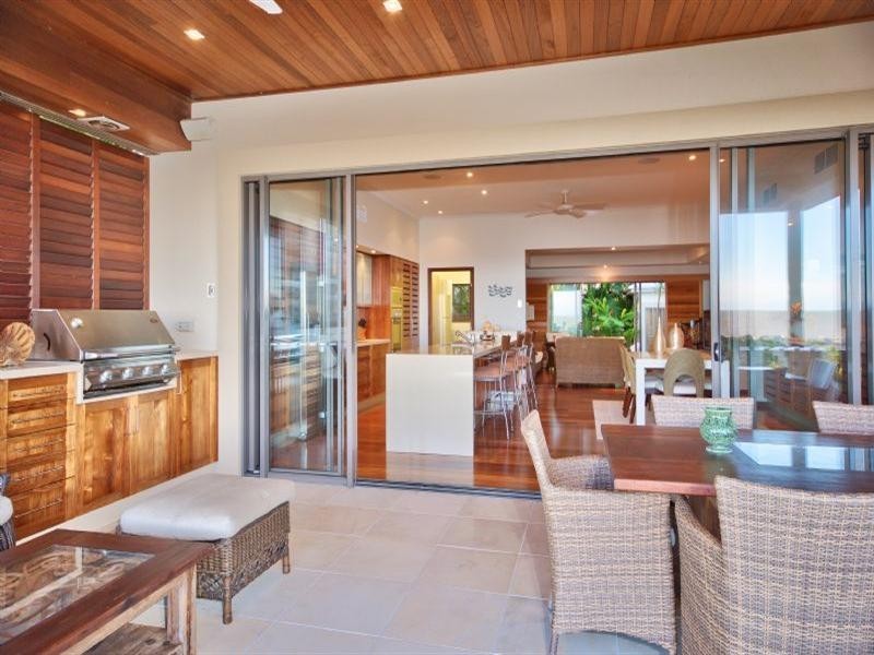 Clifton Beach QLD 4879