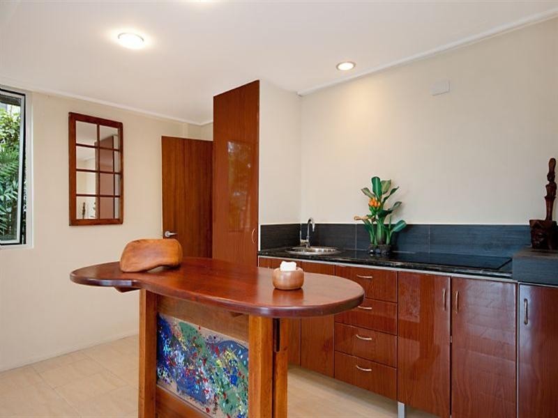 Clifton Beach QLD 4879