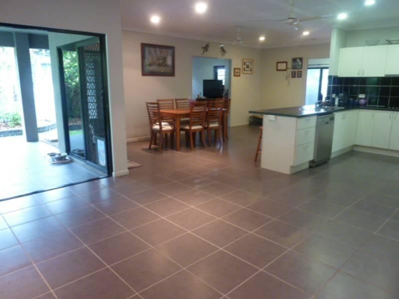 21 Vetiver Street, Trinity Park QLD 4879