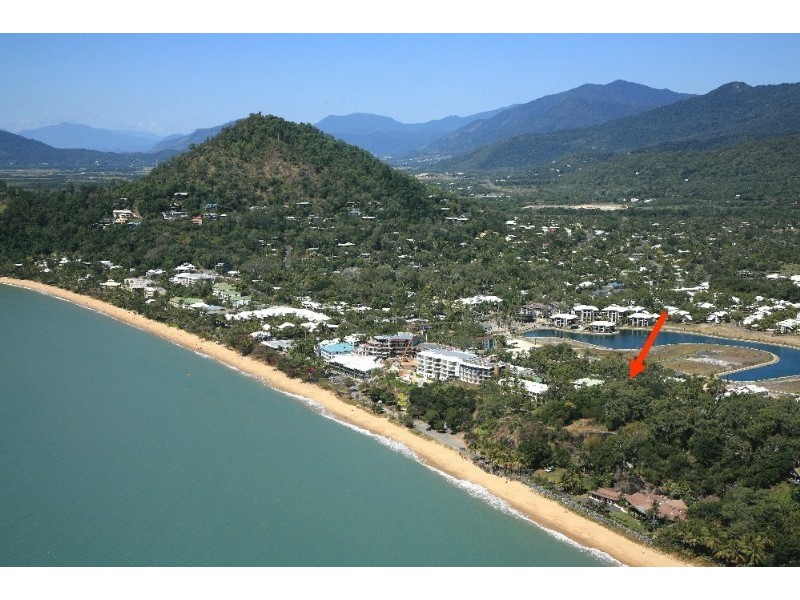 Trinity Beach QLD 4879