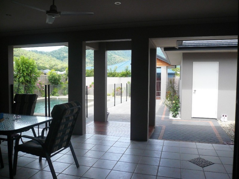 Kewarra Beach QLD 4879