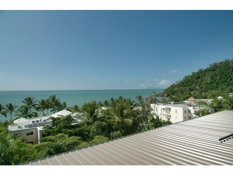 Trinity Beach QLD 4879